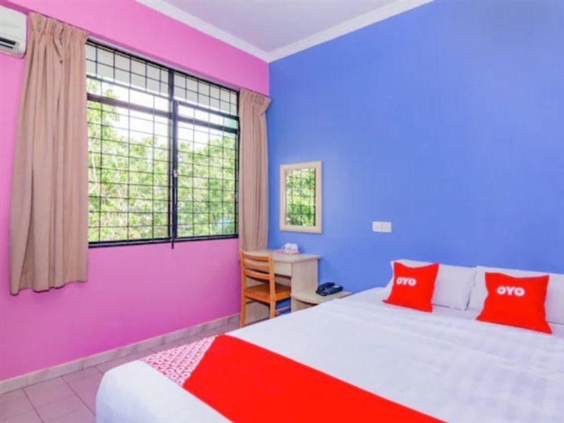 Oyo 1159 New Sabah Hotel Kota Kinabalu